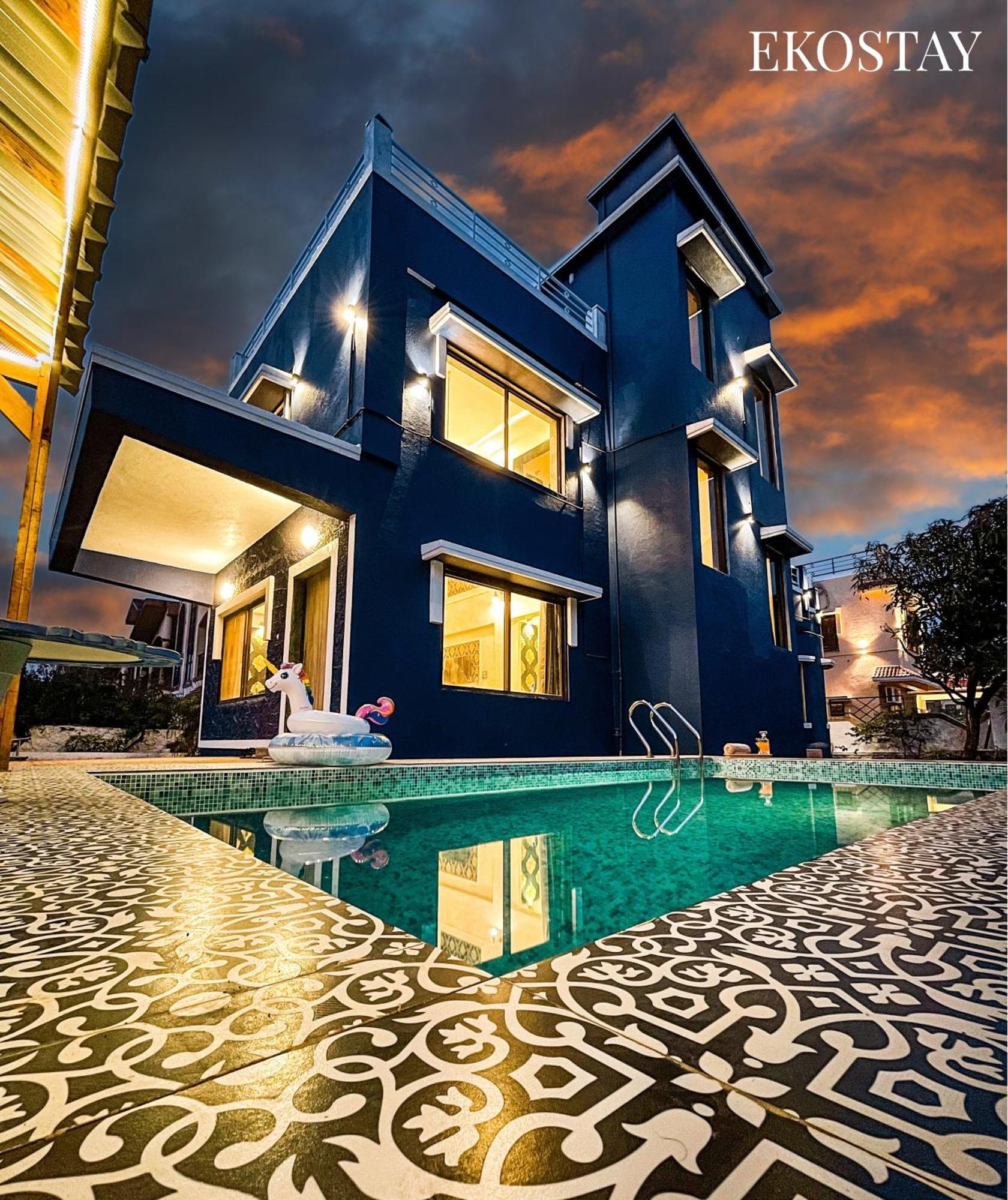 Eko Stay Gold - Gatsby Villa Лонавала Экстерьер фото